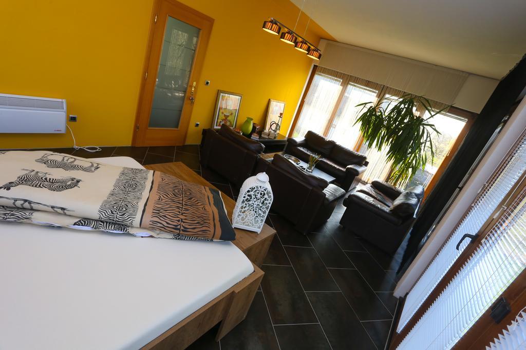 Farah Superior Apartments Bihać エクステリア 写真